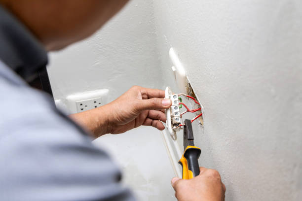 Best Electrician for Home Renovation  in Long Beach, WA